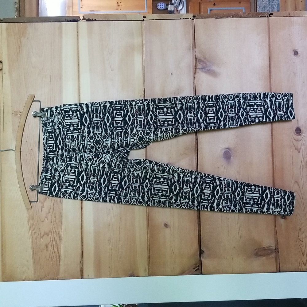 Lularoe Leggings, Multicolor/Pattern 25.5" Inseam x 12" Across Waist